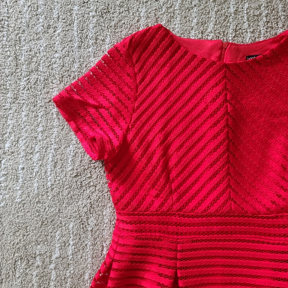Boohoo red midi dresd